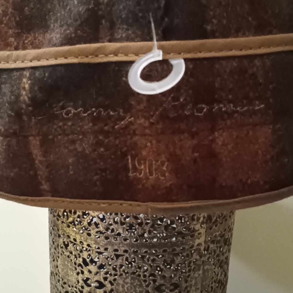 Wool cap with flannel lining 7-3/4", Original Stormy Kromer, Made in USA - Picture 4 of 6